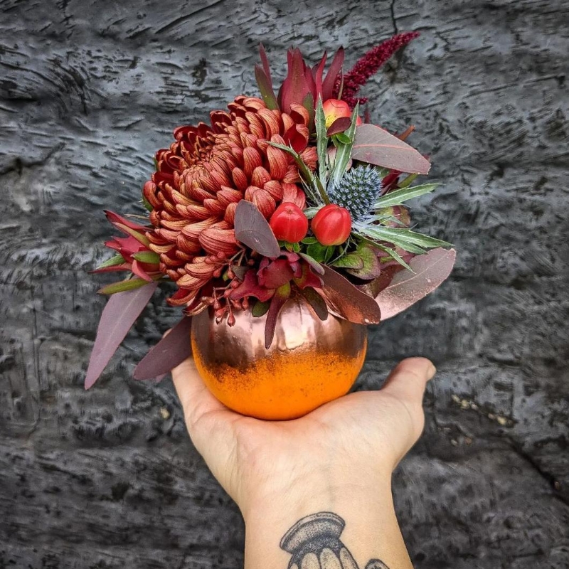 Oli The Choc & Mini Pumpkin Flower Arranging