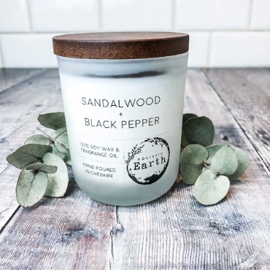 Sandalwood & Black Pepper